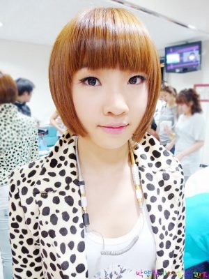 2NE1’s Minzy