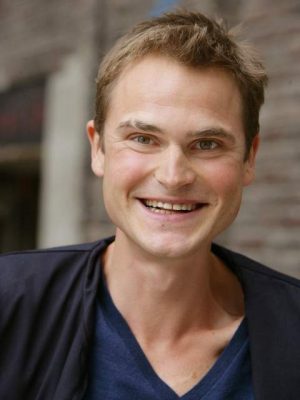 Fabian Hinrichs Height, Weight, Birthday, Hair Color, Eye Color