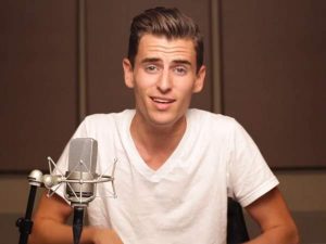 Mike Tompkins