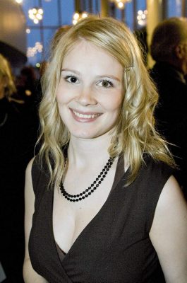 Pamela Tola