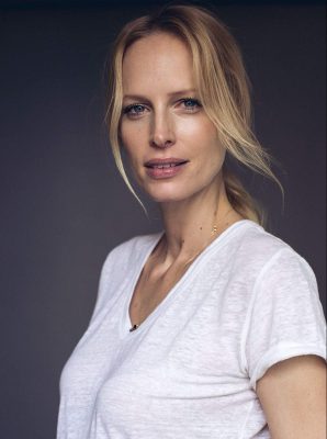 サリナ・アーノルド