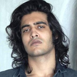 Sakshi Khanna (Vinod Khanna’s son)