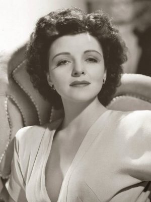 Lilian Bond