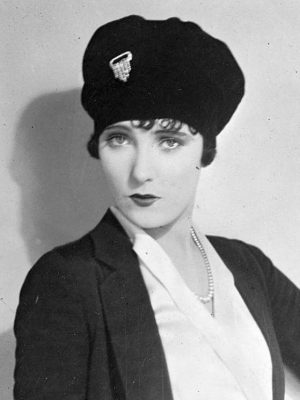 Lois Long