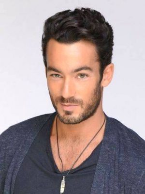 Aaron Diaz