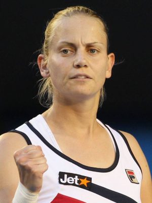 Елена Докич