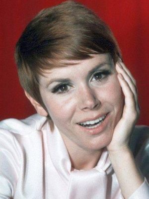 Judy Carne Height, Weight, Birthday, Hair Color, Eye Color