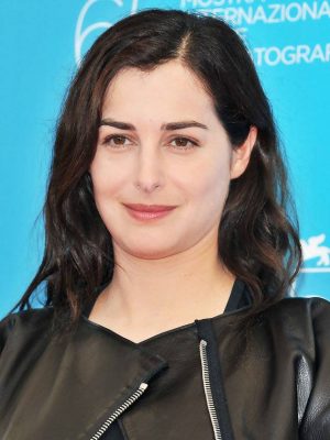 Amira Casar