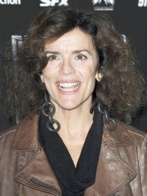 Robin Curtisová
