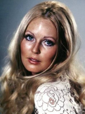 Veronica Carlson
