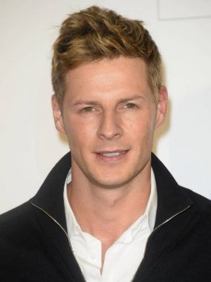 マチュー・デロルモー