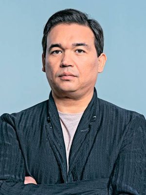 ヴャチェスラフ・ドスムハメドフ