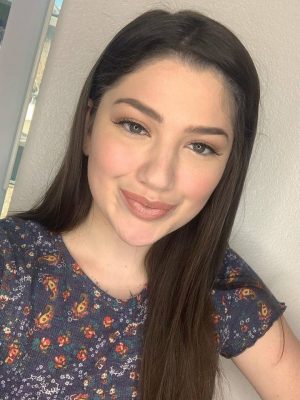 Alyx Star