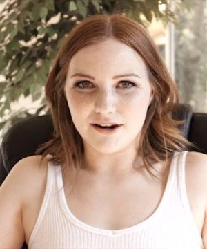 Jenna Clove