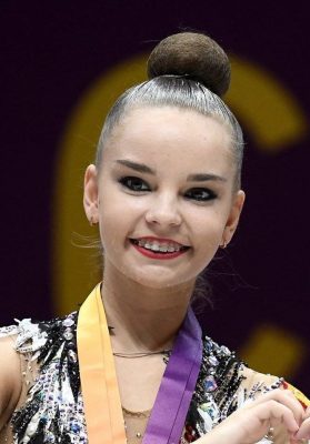 Dina Averinová