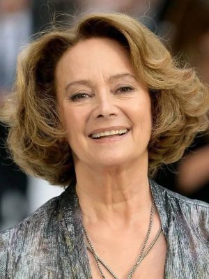 Francesca Annis