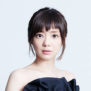 Kana Kurashina