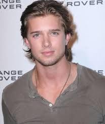 Drew Van Acker